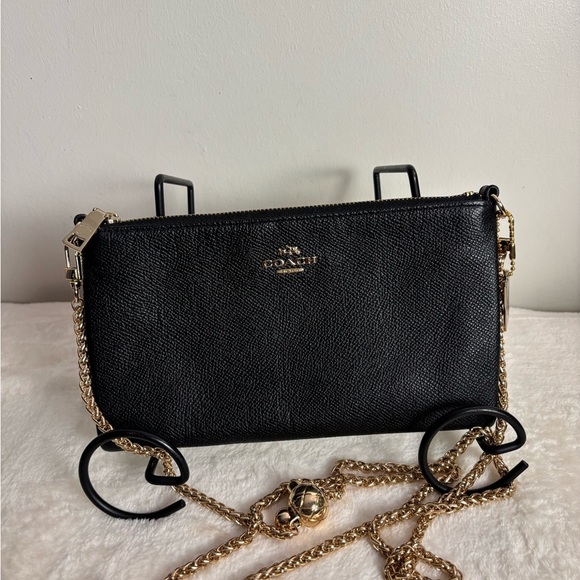 Coach Black Leather Zip Top Crossbody Bag w/ Fashion Chain - Picture 1 of 8